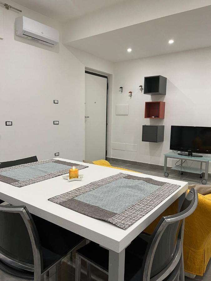 Casa Del Credente Apartment Madonna dell'Arco ภายนอก รูปภาพ